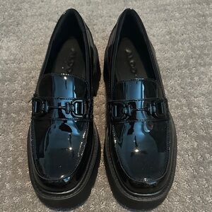 New Aldo Shiny Black Loafers